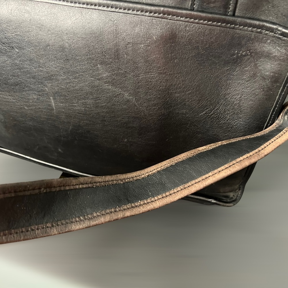 Coach Vintage Leather Essex Briefcase Messenger Bag Unisex - Picture 7 of 10